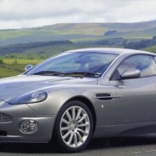 Aston Martin DB9 dal 2002 al 2005